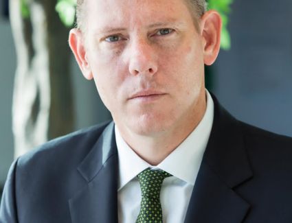 تعيين كاسبر هيرزبرج رئيس شنايدر إلكتريك بالشرق الأوسط في اللجنة التنفيذية لمؤسسة (RES4Africa)