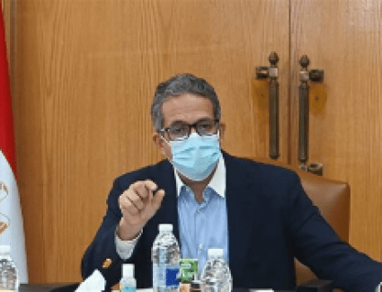 وزير الآثار: البنك المركزي وافق على مبادرة للترويج للسياحة عالميًا
