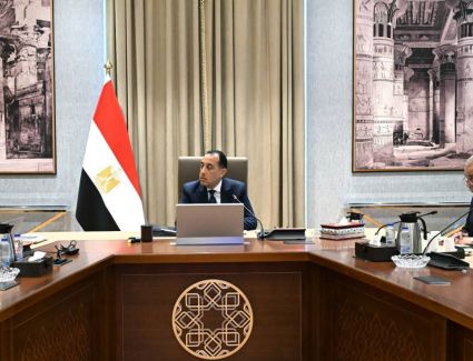 رئيس الوزراء يتابع الموقف التنفيذي للمبادرة الرئاسية "الرواد الرقميون"