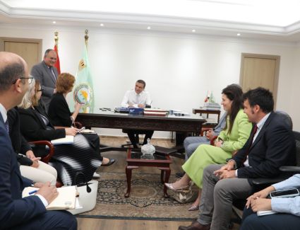 وزير الزراعة يستقبل وفدًا&nbsp; من الاتحاد الأوروبي والوكالة الإيطالية لبحث تعزيز الأمن الغذائي