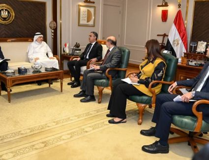 وزير التموين يبحث مع الرئيس التنفيذي للمؤسسة الدولية الإسلامية لتمويل التجارة تعزيز التعاون في مجالات الأمن الغذائي وتمويل التجارة