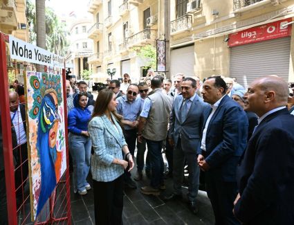 رئيس الوزراء يشهد تدشين مبادرة "شارع الفن" بمنطقة مثلث البورصة وشارع الشريفين