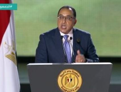 رئيس الوزراء: استثمارات حياة كريمة تتجاوز 700 مليار جنيه وتخدم أكثر من نصف الشعب