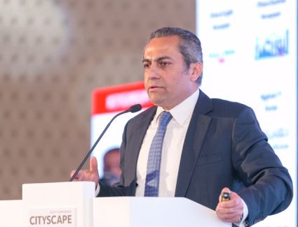 خالد عباس: العاصمة الإدارية الجديدة تحولت إلى مركز للإدارة والأعمال والاستثمار