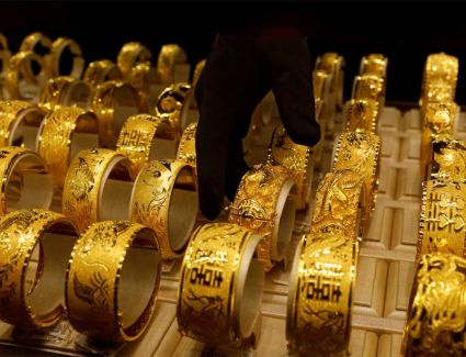 أسعار الذهب اليوم الخميس 10 سبتمبر 2026.. عيار 21 يخسر 30 جنيهًا بمنتصف التعاملات