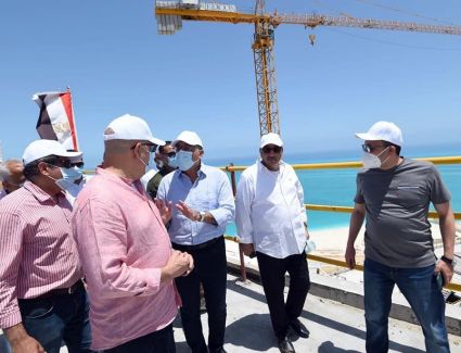 خلال جولته بمدينة العلمين الجديدة.. رئيس الوزراء يتفقد أبراج مارينا العلمين والمنطقة الشاطئية الترفيهية