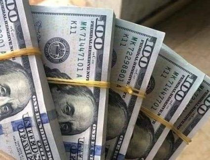سعر الدولار اليوم الثلاثاء.. تراجع جديد أمام الجنيه في 4 بنوك
