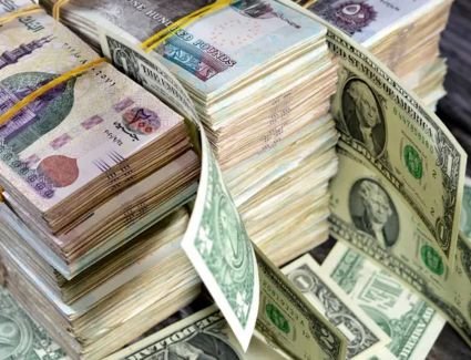 الدولار يستقر أمام الجنيه اليوم السبت.. تعرف على الأسعار في البنوك