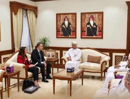 تعزيز التعاون السياحي بين مصر وسلطنة عُمان.. تفاصيل لقاء رئيس هيئة التنمية السياحية بمسؤول عُماني