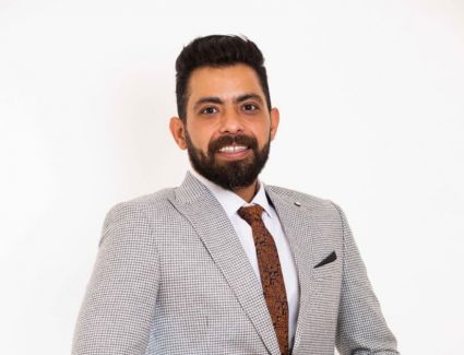 "أتوم للتطوير" تعين حسين مهران رئيسًا لقطاع المبيعات بالشركة