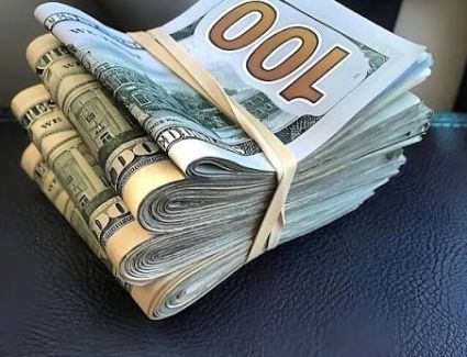 سعر الدولار اليوم السبت.. تفاصيل الشراء والبيع في البنوك المصرية
