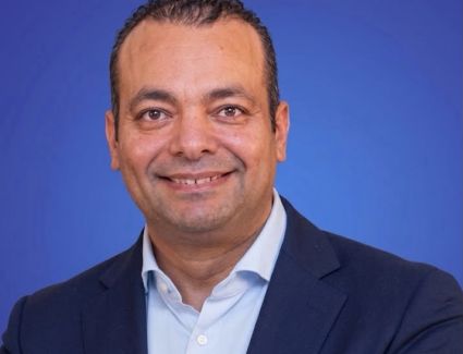د. أحمد صقر: جيل Z أصبح أكثر اهتمامًا بالعثور على نموذج إستثمار عقاري يتيح له البدء دون عوائق مالية كبيرة