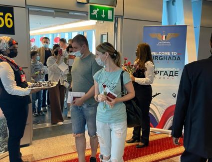 وصول أولي رحلات مصرللطيران القادمة من موسكو الي الغردقة وغدا الي شرم الشيخ 