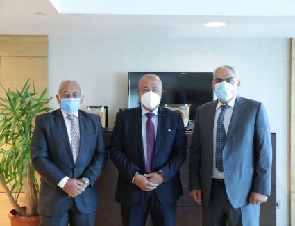 البنك الأهلي المصري يتعاقد مع الهيئة العربية للتصنيع على تصنيع وتوريد معدات لأحدث أرشيف الكتروني في مصر والشرق الأوسط