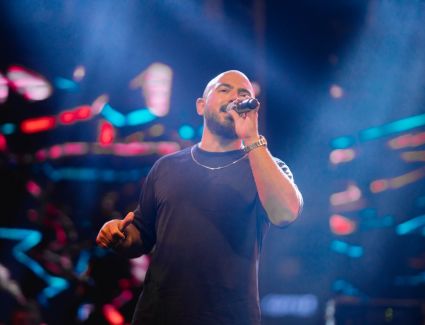 العسيلي يشعل أجواء "كايرو فستيفال سيتي مول"  بأحدث أغانيه في حفل غنائي كبير لزوار المول