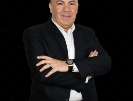 ايهاب وهبى رئيسا لقطاع المبيعات ب  (just Development)