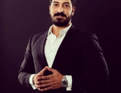 "هشام الفولي " رئيسا للقطاع التجارى بشركة " IHD "  للتطوير العقارى 