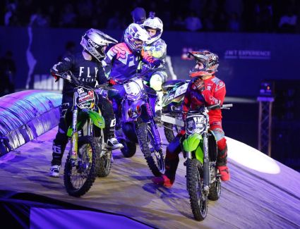 انطلاق فعاليات عرض Masters of Dirt في مكادي هايتس بالبحر الأحمر