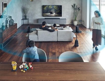 سوني الشرق الأوسط وأفريقيا تتيح تجربة صوت مكاني في مدى أوسع يغطي 360 درجة مع تحديثات على نظامي السماعتين الشريطيتين الفاخرتين HT-A7000 و HT-A5000