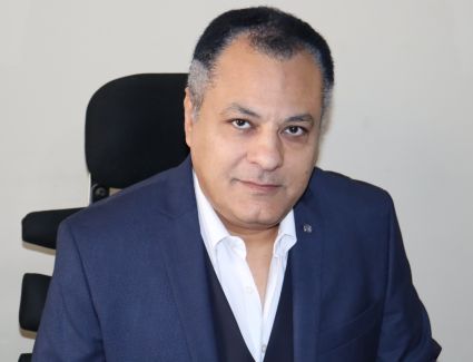 الدكتور مهندس محمد عزب خبير الأبراج العاليه: على الدوله أن تقوم بتصنيف الشركات ومراقبه المستثمرين أول بأول