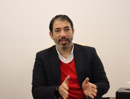 وائل عادل مدير القطاع التجارى لمشروعات العاصمة  بخالد صبرى هولدينج  انتهينا من تسويق 85% من مشروع رونزا بالداون تاون و65% من مشروع منطقة الاعمال المركزية