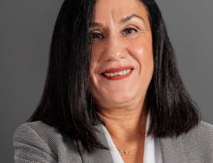 غادة شاكر : المرأة قادرة على العمل تحت أي ظروف وفي جميع الأوقات 