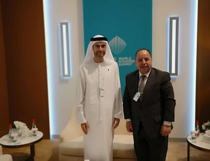 وزيرا المالية المصرى والإماراتي.. علي هامش القمة العالمية للحكومات بدبي:  تعظيم جهود التكامل العربى فى مواجهة التحديات الاقتصادية العالمية وتخفيف حدتها على المواطنين