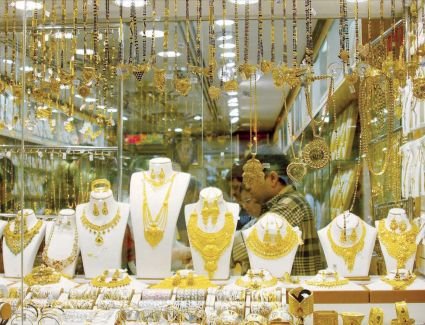 استقرار في  أسعار الذهب اليوم الجمعة.. عيار 21 يسجل 1015 جنيهًا