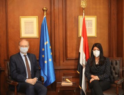 «وزيرة التعاون الدولى» تناقش مع سفير الاتحاد الأوروبي مشروعات التعاون المشترك