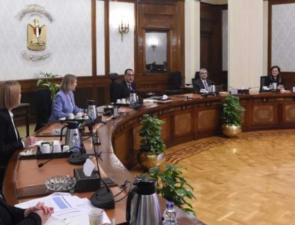 رئيس الوزراء: الدولة تسارع لجذب مزيد من الاستثمارات الأجنبية بمجال إنتاج الهيدروجين الأخضر