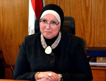 نيفين جامع: 122 شركة مصدرة لمصر وفقت أوضاعها لعودة منتجاتها إلى السوق