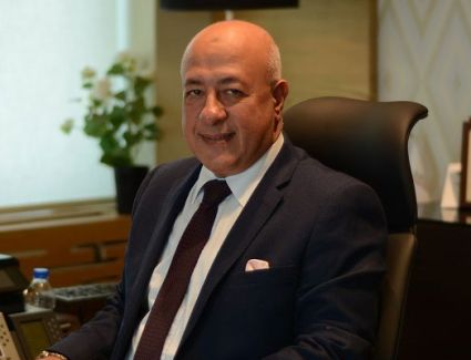 يحيى أبو الفتوح: 385 مليار جنيه حصيلة البنك الأهلي من شهادة 18%