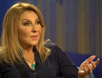 رغم خطر كورونا.. نادية الجندي في لبنان بسبب "سكر زيادة"