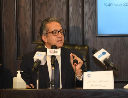 د. خالد العناني: الغلق الفوري لأي شركة تخالف ضوابط العمرة