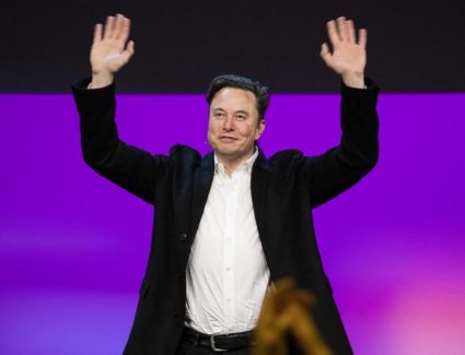 بعد شراء المنصة.. إيلون ماسك يكشف عن خططه المستقبلية لـ"تويتر"