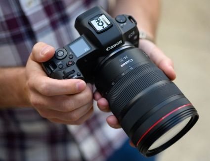 سوني الشرق الأوسط وأفريقيا تقدم عدسة FE مقاس 24-70 مم ذات البعد البؤري F2.8 من طراز GM II الجديدة