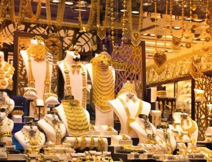 انخفاض أسعار الذهب اليوم .. عيار 21 بـ 1093 جنيهًا
