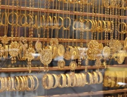 أسعار الذهب تواصل الارتفاع.. عيار 21 يسجل 1175 جنيهًا