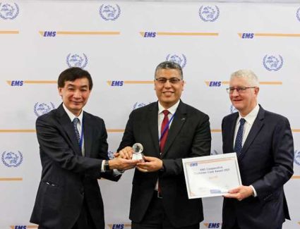 للعام الثاني على التوالي.. البريد المصري يفوز بجائزة التميز من اتحاد البريد العالمي