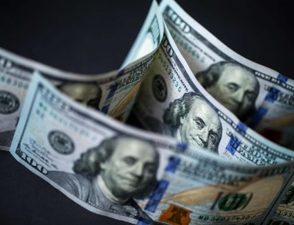 سعر الدولار مقابل الجنيه في منتصف تعاملات اليوم الخميس 19 مايو