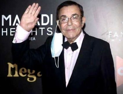 نجوم الفن يودعون الفنان سمير صبري