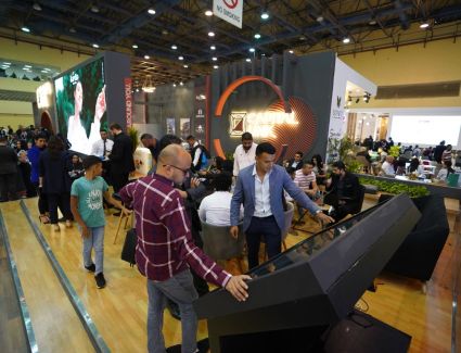 إقبال قوي ومميز على جناح "كابيتال لينك" بمعرض "نكست موف" 