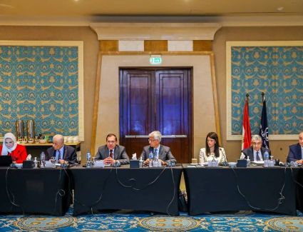 بحضور وزراء المجموعة الاقتصادية.. وزيرة التعاون الدولي تعقد اجتماعاً موسعاً مع وفد البنك الدولي 