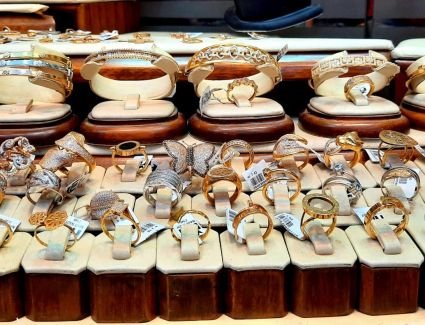 للمرة الثانية.. تراجع أسعار الذهب اليوم بمقدار 6 جنيهات 