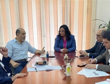 غادة شلبي تبحث زيادة الحركة الوافدة من الهند إلى مصر