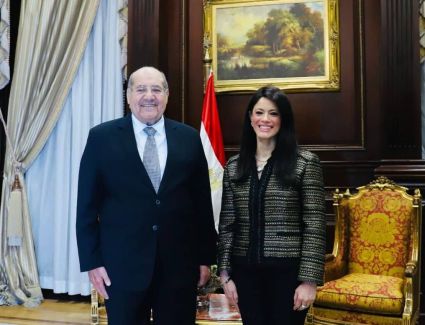 «وزيرة التعاون الدولي» لرئيس مجلس الشيوخ: نعمل على توفير التمويلات التنموية لقطاعات الدولة المختلفة