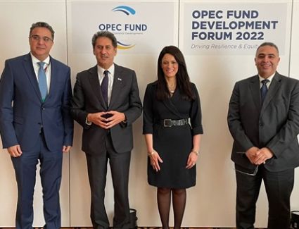 «وزيرة التعاون الدولي» تعرض حزمة من مشروعات التحول الأخضر أمام مؤسسات التمويل الدولية