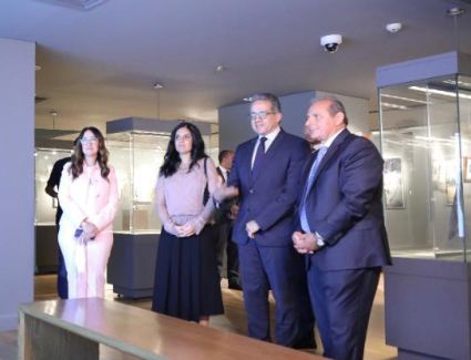 بحضور وزير السياحة.. البنك الأهلي يقيم احتفالية متميزة لافتتاح عرضه للمقتنيات ومعرضًا للإعلان عن الفائزين بمسابقة البورتريه