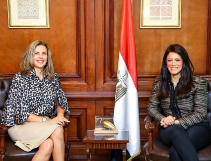 المشاط تلتقي رئيس شركة أمازون لبحث التعاون المشترك