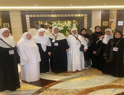 أولى أفواج الحج السياحي تستمر في وصولها إلى الأراضي المقدسة